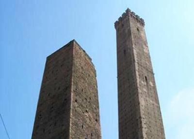 معرفی 11 برج کج در جهان معرفی 11 برج کج در جهان